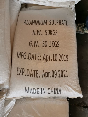 Het chemische Stabiele Poeder/de Brokken van het Aluminiumsulfaat voor Wateroplosbaarheid