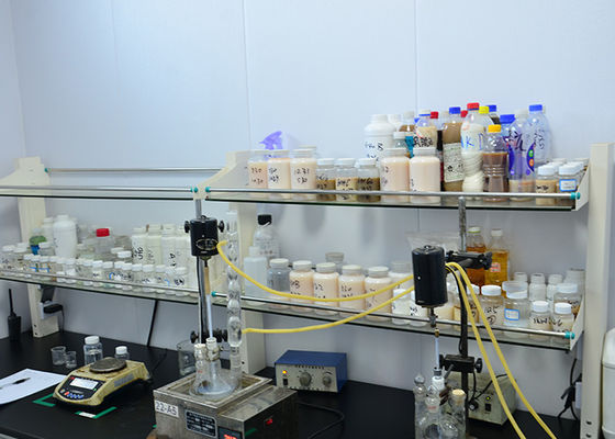 Paraffinewas volledig geraffineerd waterdichtmakend middel witte emulsie niet-irriterend met behulp van wasemulsie