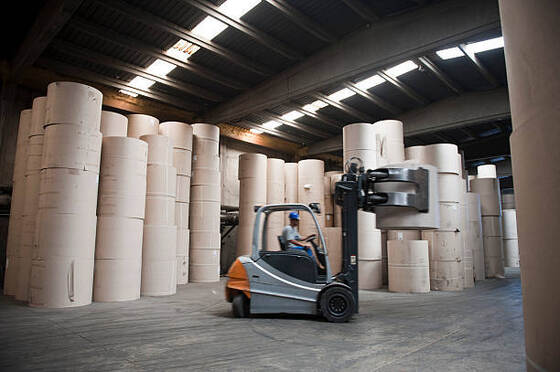 Goede prijs In water oplosbaar Cationisch styrene acryl oppervlaktendimensioneringsmiddel wateroplosmiddel ideaal voor papieroppervlaktebehandeling en verbeterd afdrukken online